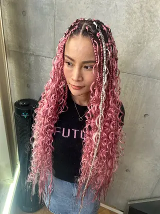 ロング HARURU🪮✨ ブレイズ海外ヘアのヘアスタイル
