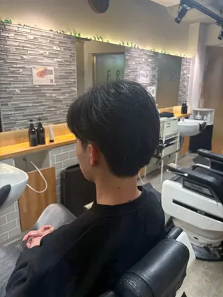 メンズ FRISEUR/高瀬 晴乃祐のヘアスタイル