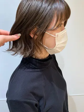 ショート カラー 片岡 由依のヘアスタイル