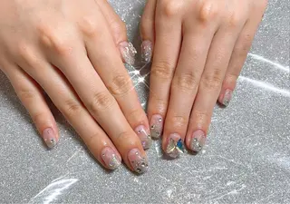 ネイル VIERU 🌈🎀💖のネイルデザイン