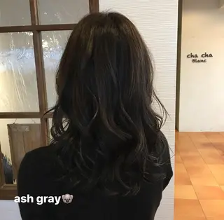 カラー garden HAIR 優月のヘアスタイル