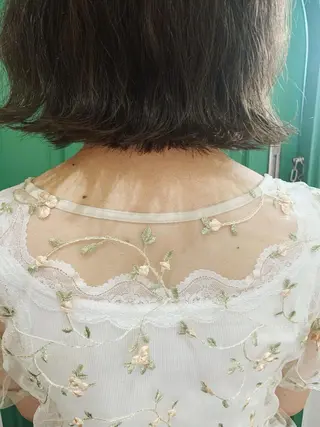 ショート カラー パーマ 佐藤 美咲のヘアスタイル