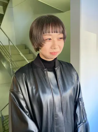 ショート カラー パーマ ヘアアレンジ 髪と音処　マトぺ所属・デザインカラー/ボブ ブリーチカラー/ユリのヘアスタイル