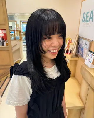 ロング こばりん🌟/ボブ /イヤリングカラーのヘアスタイル
