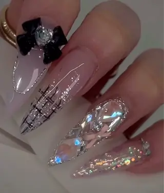 ネイル Queen Nail 柏店　クイーンネイルのネイルデザイン