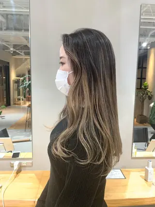 ロング パーマ Nikiita/ shionのヘアスタイル