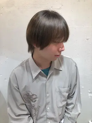 カラー ブリーチカラー🎀 韓国風/寺門美優のヘアスタイル