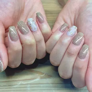 ネイル 小向 琴絵のネイルデザイン