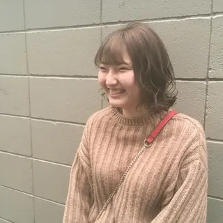 ミディアム カラー しのはら まどかのヘアスタイル