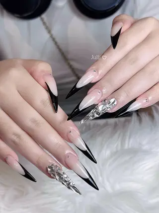ネイル Julli NailStudioのネイルデザイン
