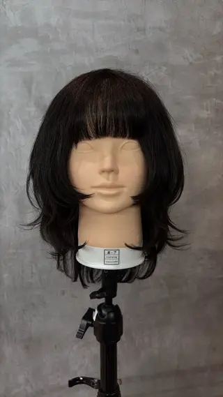 セミロング 淀 小南津のヘアスタイル