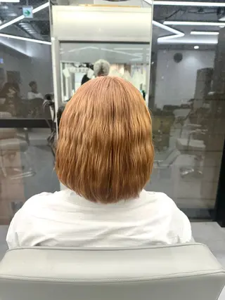 ショート カラー ヘアアレンジ 渋谷のブリーチカラー シェフ🧑‍🍳蓮のヘアスタイル