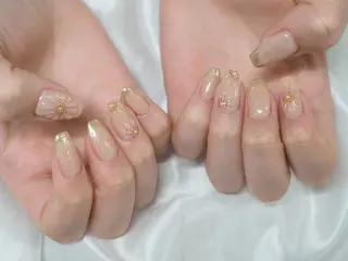 ネイル 中江 彩芽のネイルデザイン