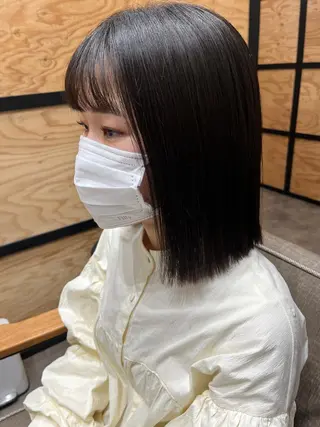 セミロング カラー パーマ ヘアアレンジ メンズ キッズ ネイル マツエク・マツパ アイブロウ 久木原 ゆりのヘアスタイル