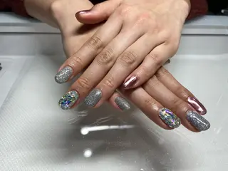 ネイル Miki 本町駅｜💅‎🤍のネイルデザイン