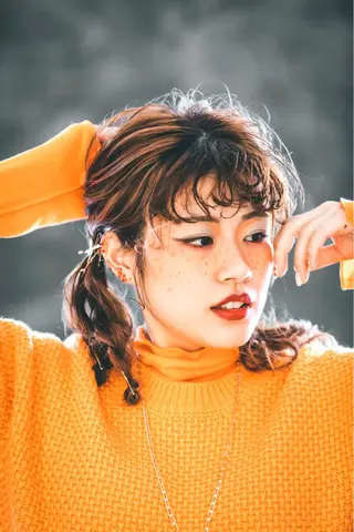 ミディアム カラー SHRIMP桐山 千苗のヘアスタイル