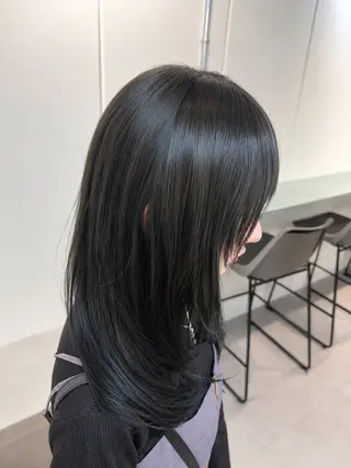 カラー 冨沢 巧のヘアスタイル