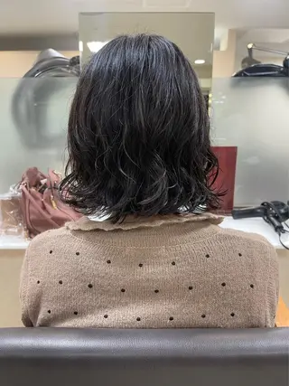 パーマ 針谷 泉希 (はりがい いずき)のヘアスタイル