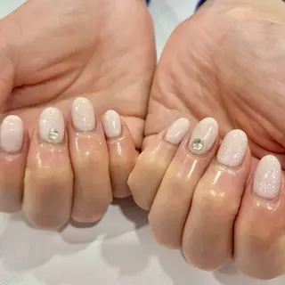 ネイル アンリッシュ新宿東口 小泉のネイルデザイン