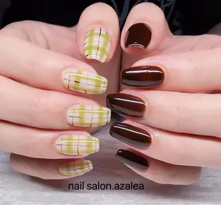 ネイル R inのネイルデザイン