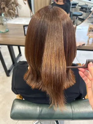 ミディアム パーマ ハイトーン透明感/レ イヤー/ririkaのヘアスタイル