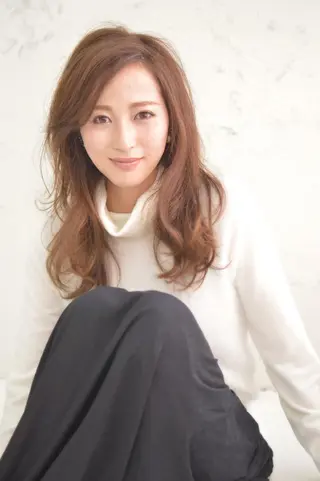 セミロング カラー Beach 代表 KENTAのヘアスタイル