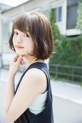 ミディアム アーレル 池袋のヘアスタイル