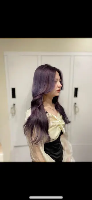 ロング カラー トレンドレイヤー 福岡天神RAIRAのヘアスタイル
