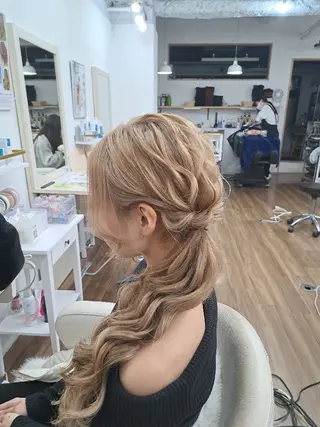 ヘアアレンジ ロング カワイイの研究家💄 GLOSS/はるなのヘアスタイル