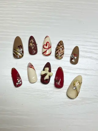 ネイル fox.nail__ runeのネイルデザイン