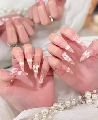 ネイル Anmi Nailのネイルデザイン