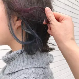 ショート カラー ミドウチ アヤカのヘアスタイル