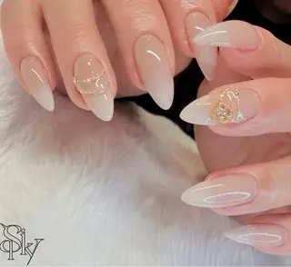 ネイル Spiky とうげ ふうかのネイルデザイン