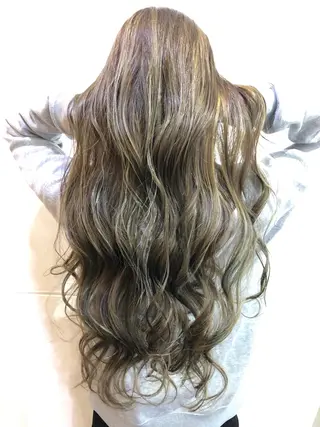 ロング 吉田 典弘のヘアスタイル