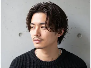 ミディアム パーマ メンズ特化 江坂 今井魁人のヘアスタイル