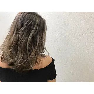 セミロング カラー 荒木 拓也のヘアスタイル