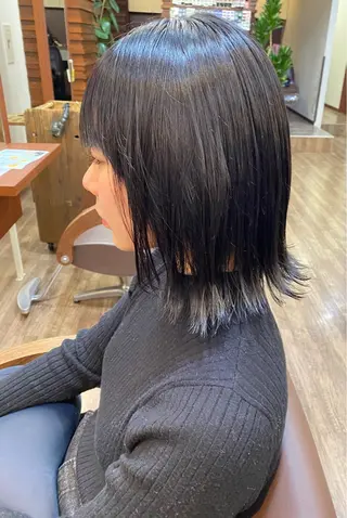 ミディアム カラー 冨樫 怜央のヘアスタイル