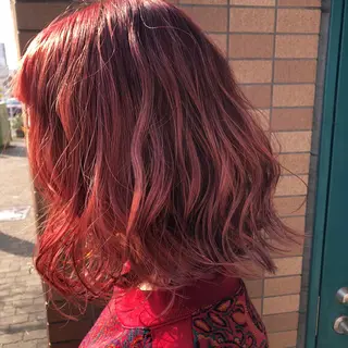 ミディアム アートディレクター ワダヒサノリのヘアスタイル