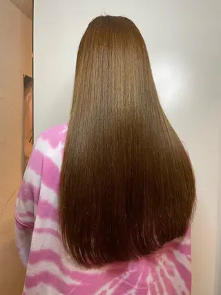 ロング カラー 大塚 友茉のヘアスタイル