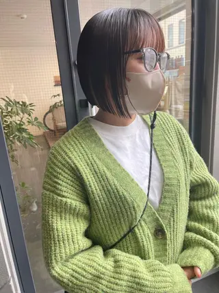 ショート カラー 💓パーマ，💗 レイヤーカットのヘアスタイル