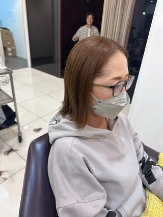 ミディアム 石井 麻鈴のヘアスタイル