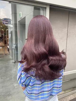 ロング レイヤーカット 透明感カラーカッチのヘアスタイル