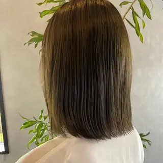 カラー 白井 音羽のヘアスタイル