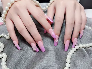 ネイル A KIのネイルデザイン