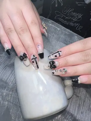 ネイル Lee Nailsのネイルデザイン