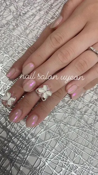 ネイル 鈴木 愛のネイルデザイン