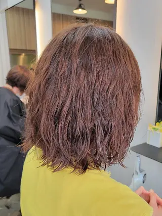 ミディアム パーマ 野村 果音(カノン)のヘアスタイル