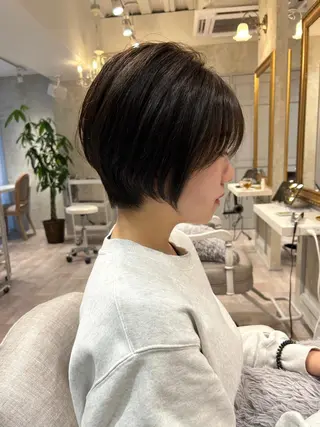 ショート 小野 明日香のヘアスタイル