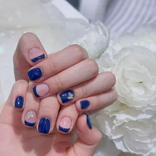 ネイル Queens みなみのネイルデザイン