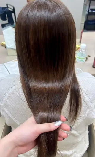 ロング カラー 山下 稚葉 艶髪/透明感カラーのヘアスタイル